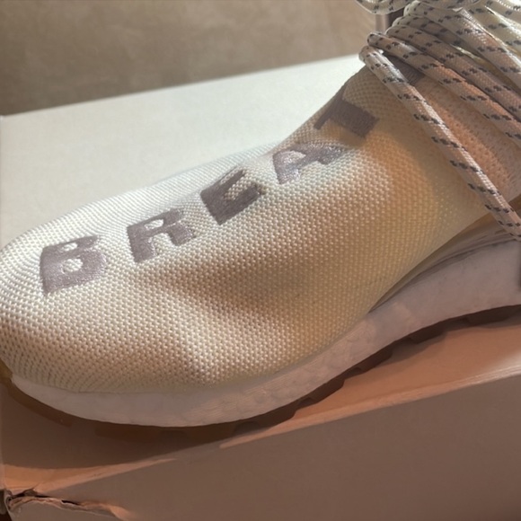 Adidas NMD Hu Trail
Pharrell Now Is Her Time Cream White size 6.5 Men - Picture 10 of 10